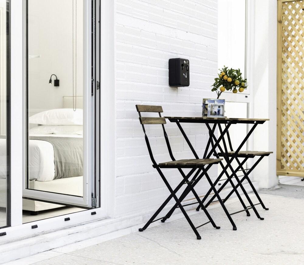 Euryclea Residences Athena Bagian luar foto